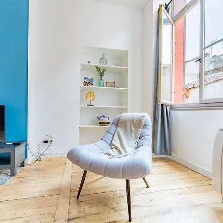 דירה Le Beau Malcousinat Place Nationale Wifi Debit מונטובן